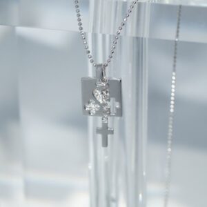 SF01303þCOLLIER QUADRA CHARMS