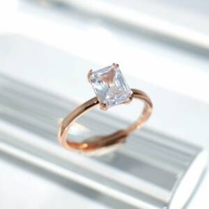 SL00902þBAGUE SOLITAIRE BAGUETTE ROSE