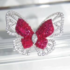RI01309þBROCHE PAPILLON RUBY