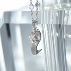 SF01182þCollier Chaussures