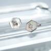 SL00513þBoucle Hexa Nacre Bee Argent