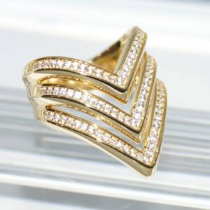 SL01215þBague Chevron Pavée Dorée