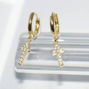 SL01288þBoucle Mini Creole Fleche Pave Dore