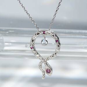 SL01518þCollier Serpent