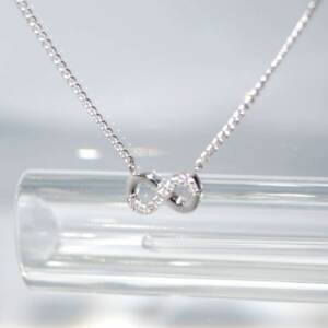 SL01544þCollier Mini Infini
