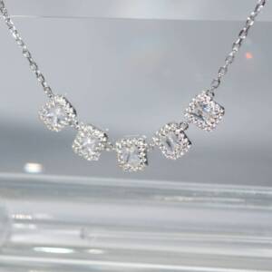 SL01546þCollier 5 Brillants Asher Pave