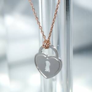 SX00384þCollier Sautoir Coeur Cadena
