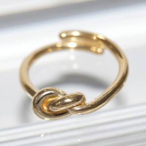 SX01205þBague Noeud Etreinte Dore