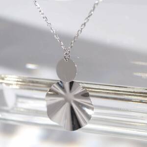 SX01403þCollier Disque Mirage