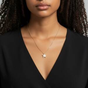 Collier Doré Etoile Pavée