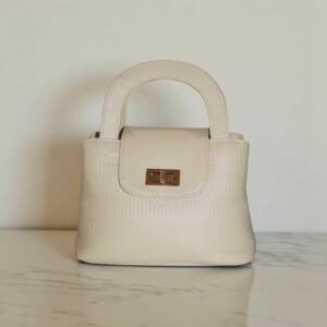 SB00250þSac Cuir Elena Gem Beige