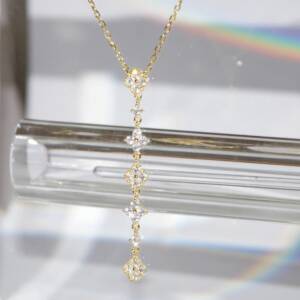 SX01385þCollier Doré Fiora Précieuse Y