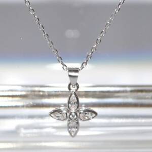 SX01408þCollier Fiora Etoile 