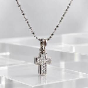 AR000978&thorn;Collier Croix Zircons